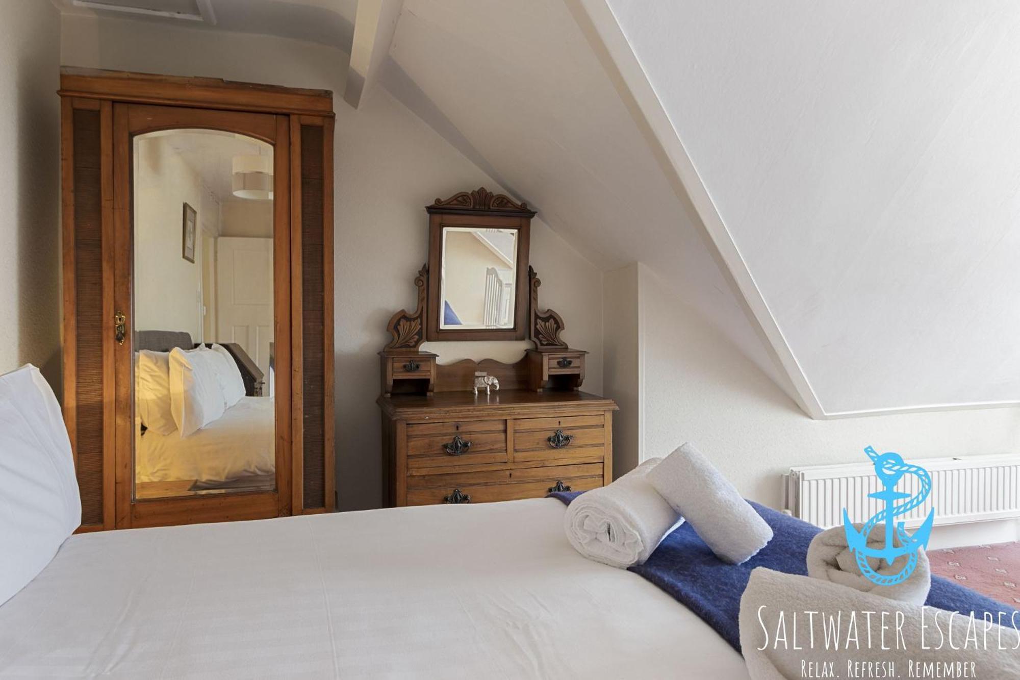 Sea Spray Villa, Brixham Exterior photo